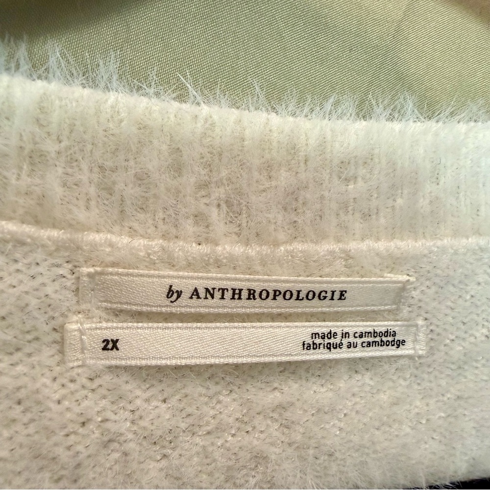 By Anthropologie Oversized Deep V-Neck Eyelash Tunic Ivory Sweater - Picture 6 of 12